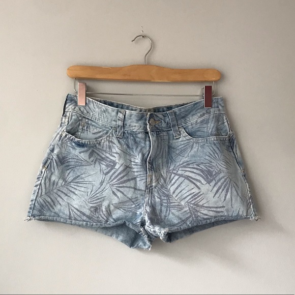 Levi's Pants - Levi’s tropical blue ripped shorts